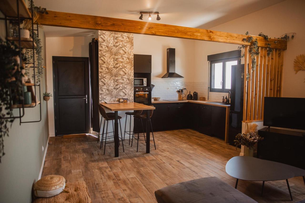 « La Casa Normande » Entre Ville & Plages Esquay-sur-Seulles Екстериор снимка