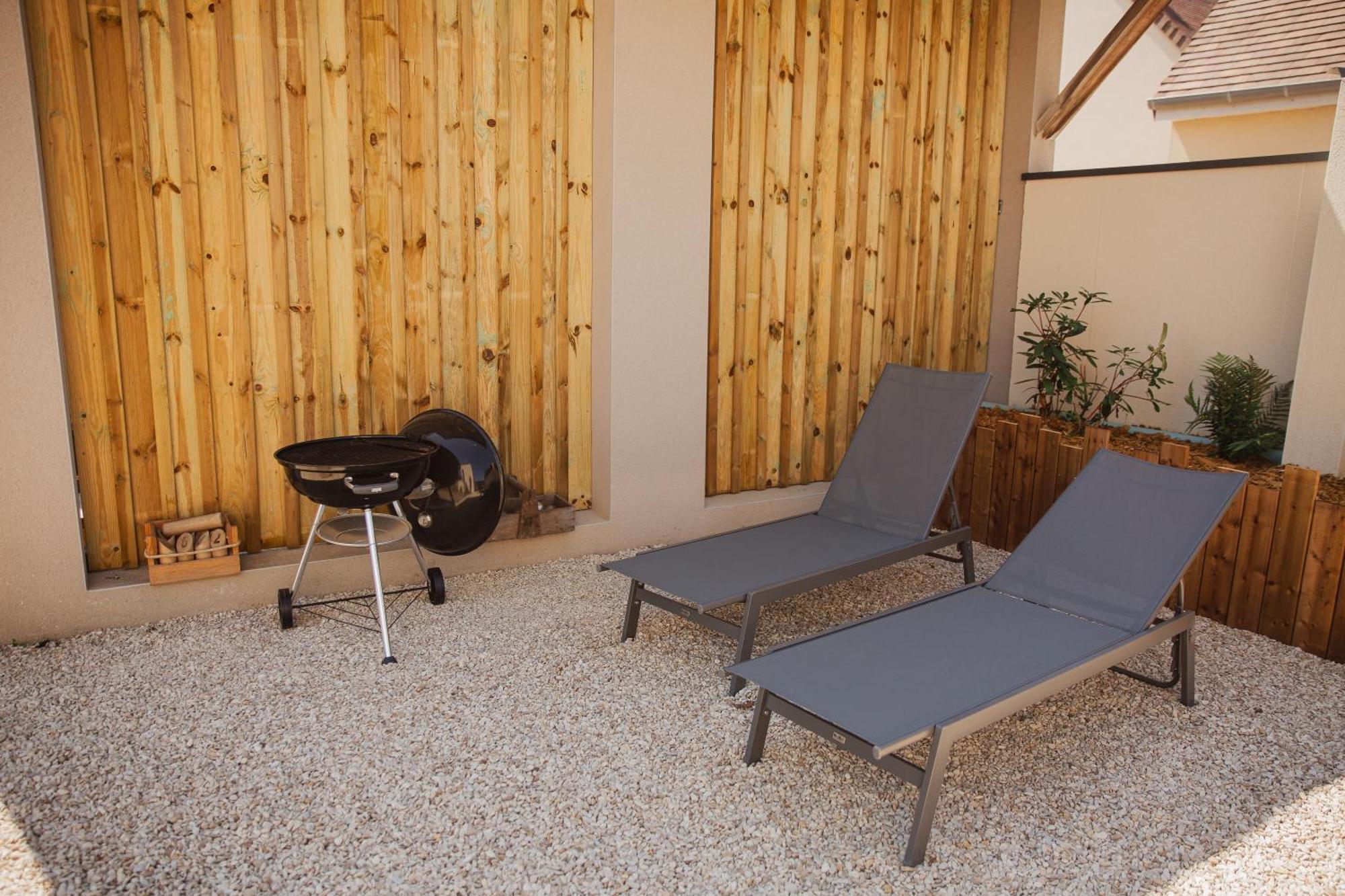 « La Casa Normande » Entre Ville & Plages Esquay-sur-Seulles Екстериор снимка